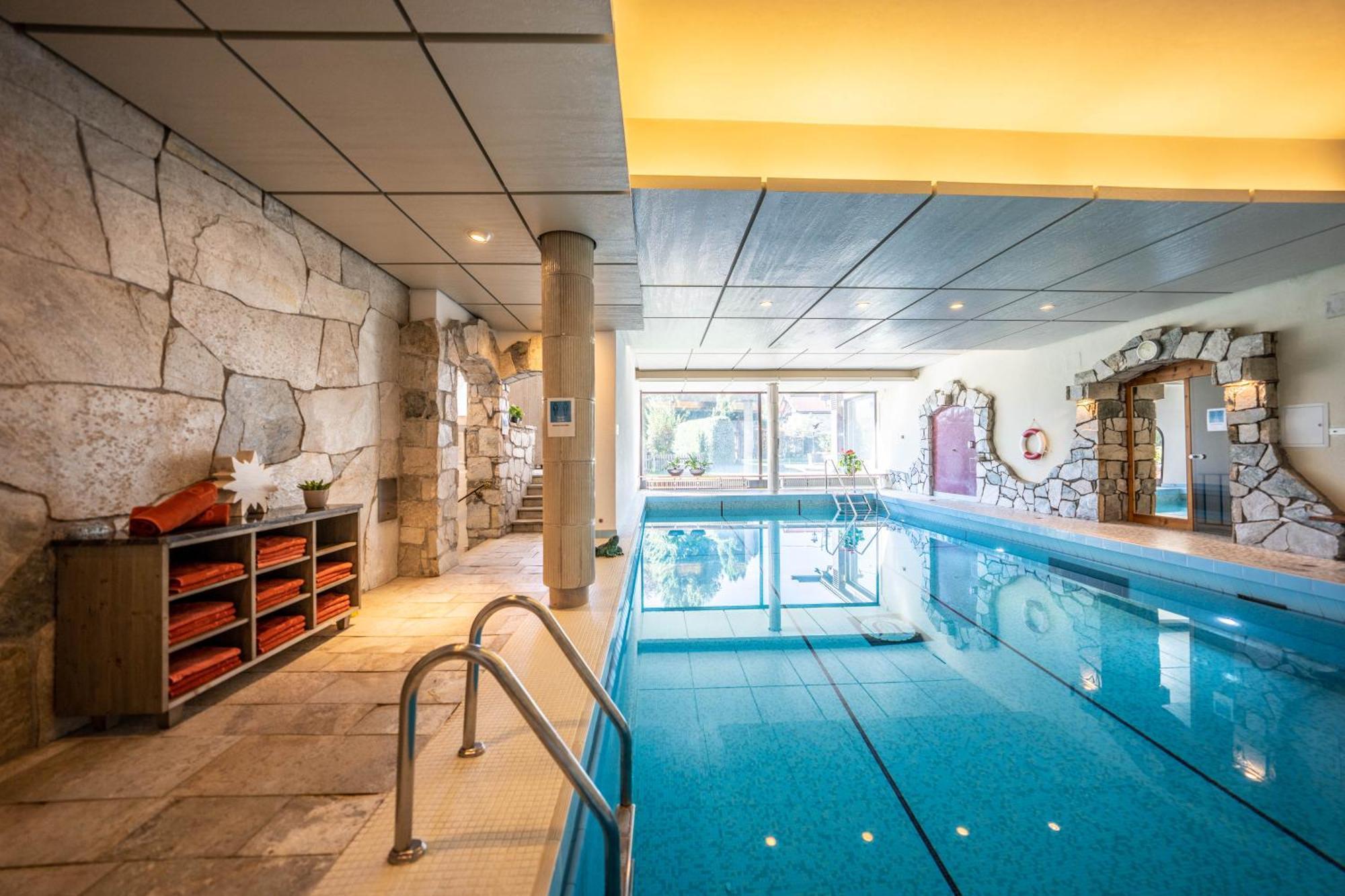 Parkhotel ヴァルガウ エクステリア 写真