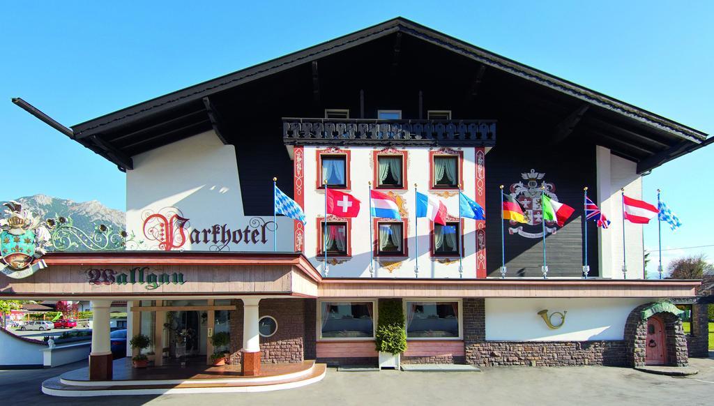 Parkhotel ヴァルガウ エクステリア 写真